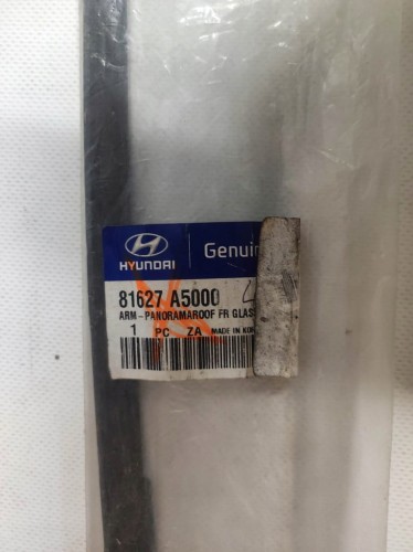 Prowadnica szyberdachu lewa Hyundai i30 12- 81627A5000
