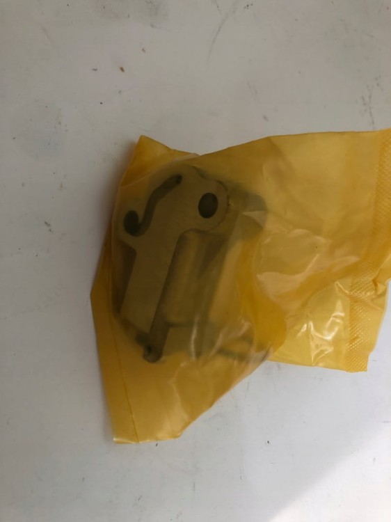 NAPINACZ ŁAŃCUCHA ROZRZĄDU ORYGINAŁ HYUNDAI 244102A700